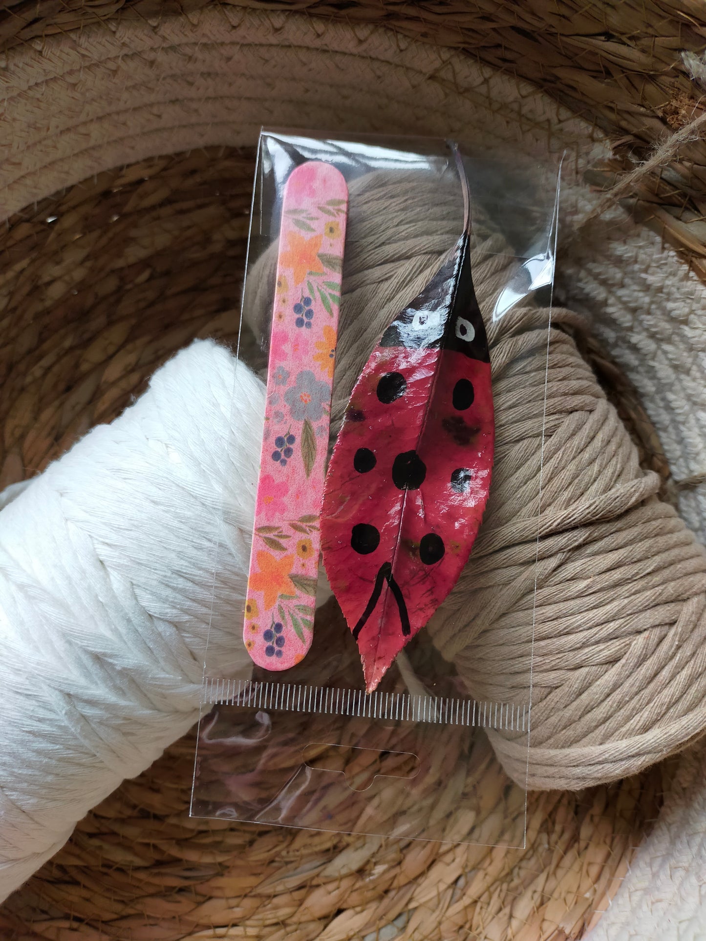 Segnalibro con coccinella portafortuna